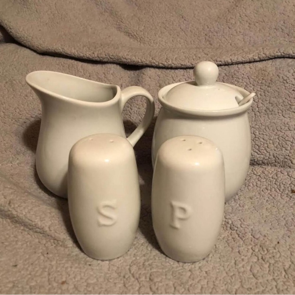 Better Homes And Gardens Ceramic Salt, Pepper, Sugar & Creamer